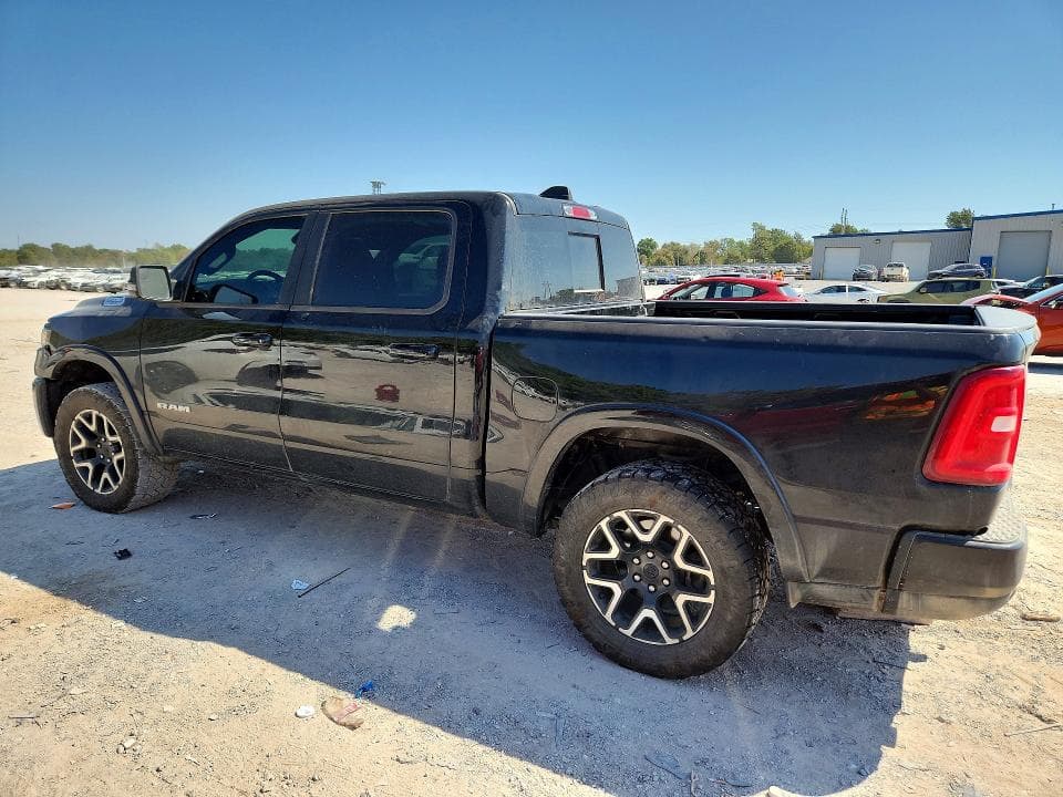 2025 RAM 1500 LARAMIE 2