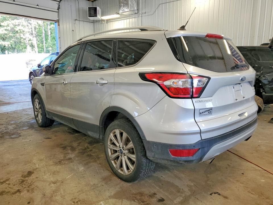 2018 FORD ESCAPE TITANIUM 2