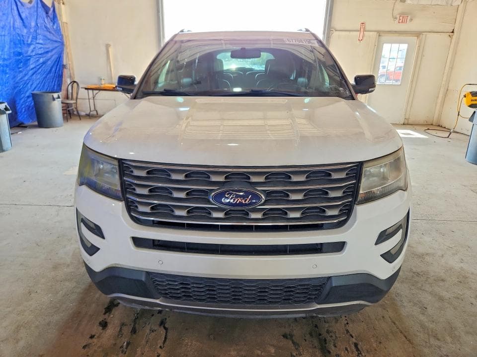 2017 FORD EXPLORER XLT 5