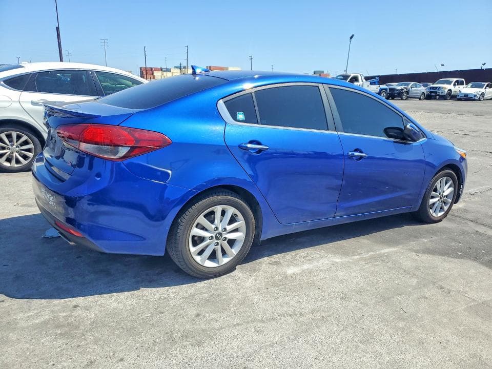 2017 KIA FORTE S 3