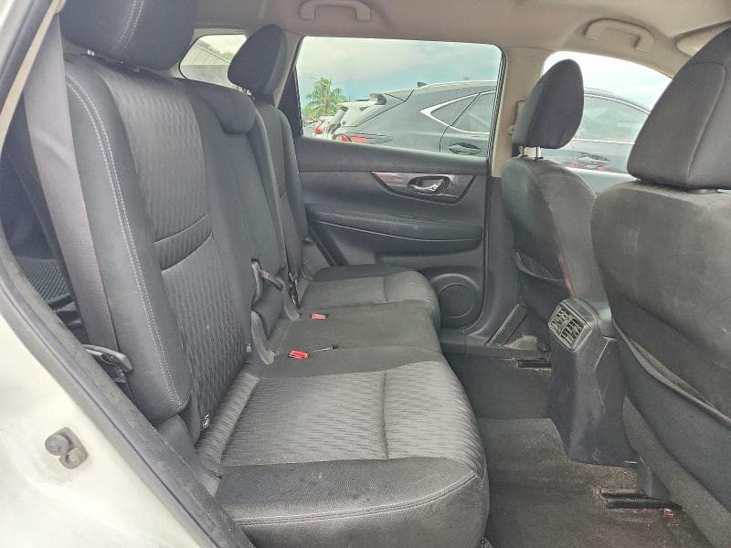 2018 NISSAN ROGUE SV 10