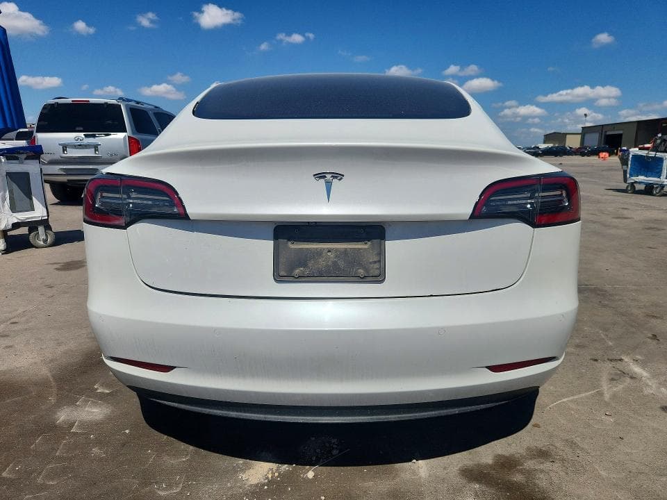2021 TESLA MODEL 3 6