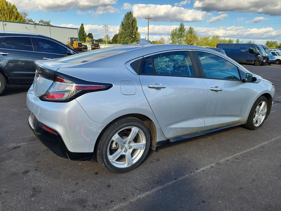 2017 CHEVROLET VOLT LT 3