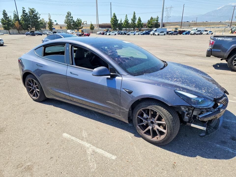 2023 TESLA MODEL 3 4