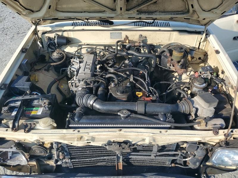 1985 TOYOTA 1 TON PICK 11