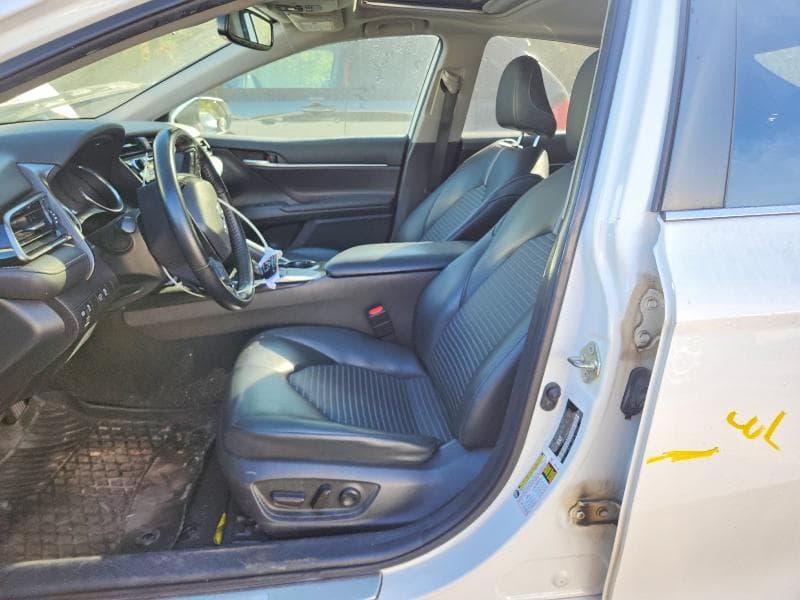 2020 TOYOTA CAMRY SE 7
