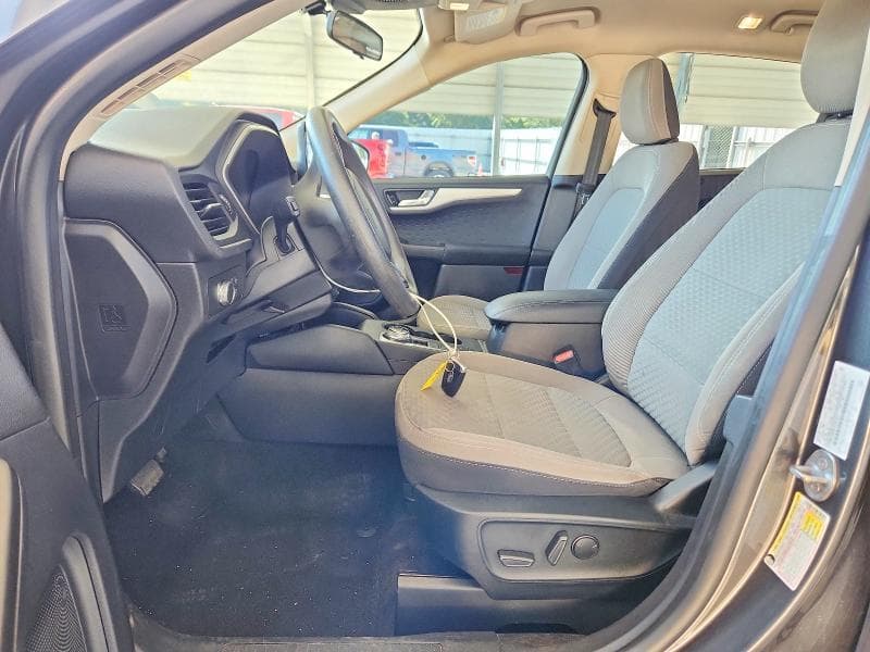 2020 FORD ESCAPE SE 7