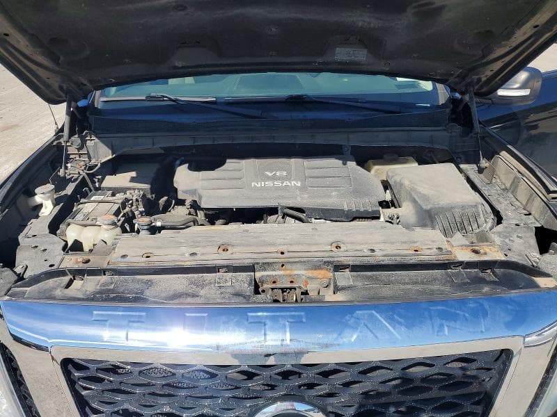 2017 NISSAN TITAN S 11