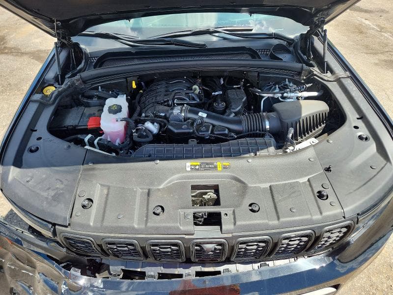 2025 JEEP GRAND CHEROKEE L LIMITED 12