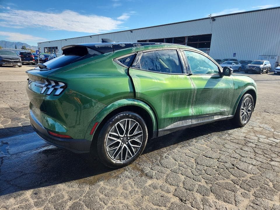 2025 FORD MUSTANG MACH-E PREMIUM 3