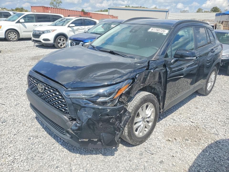 2022 TOYOTA COROLLA CROSS LE - 1