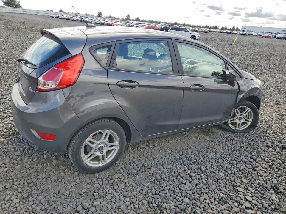 2017 FORD FIESTA SE 3