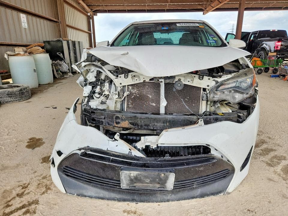 2018 TOYOTA COROLLA LE 5