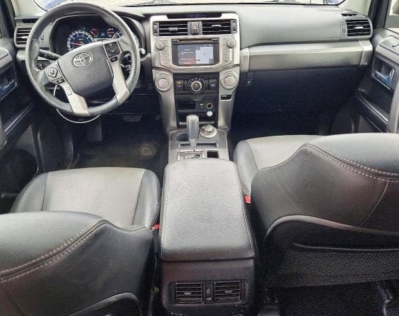 2018 TOYOTA 4RUNNER SR5 PREMIUM 8