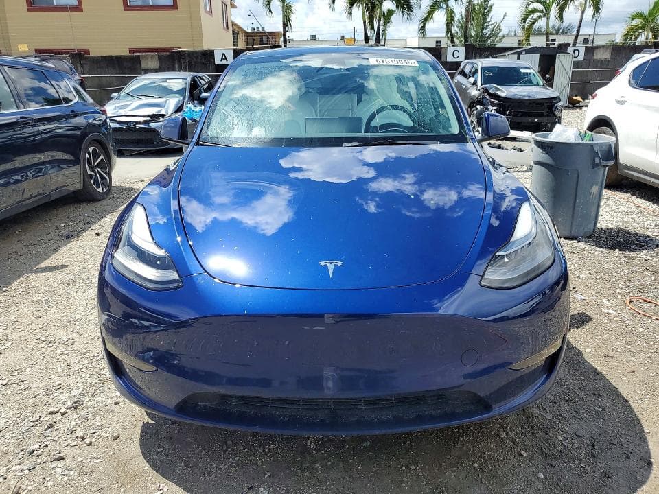2023 TESLA MODEL Y 5