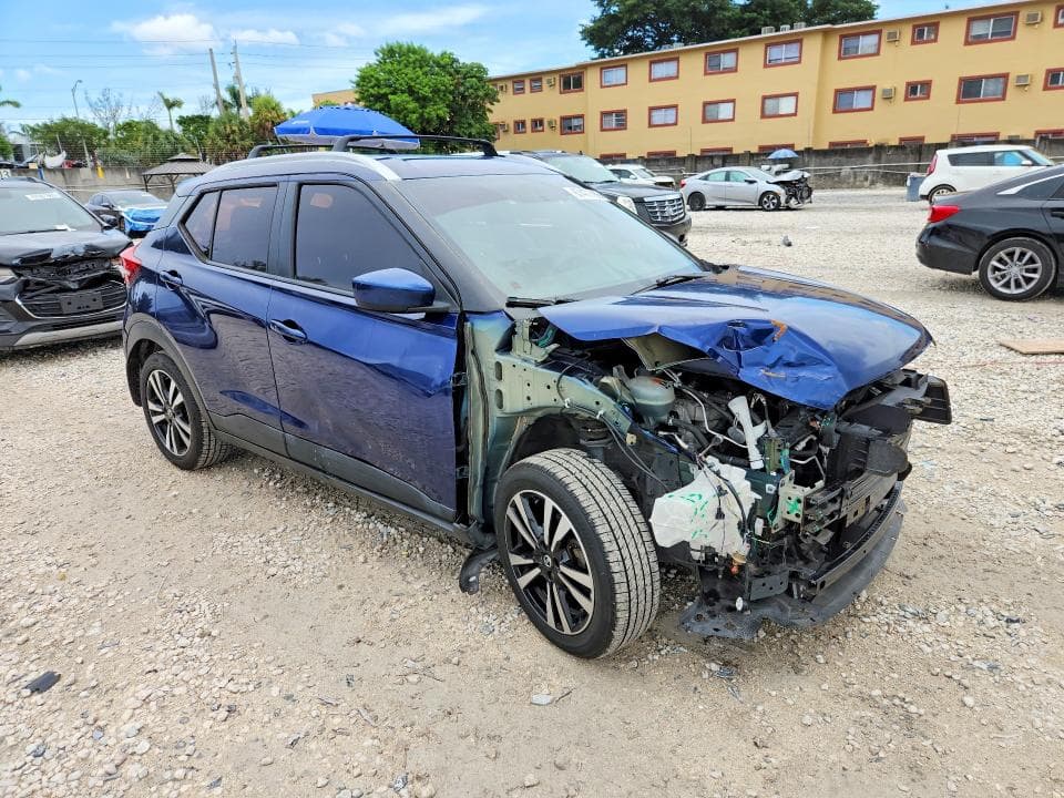 2019 NISSAN KICKS SV 4