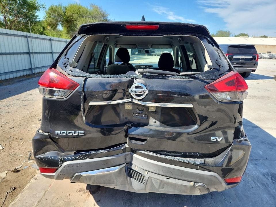 2017 NISSAN ROGUE SV 6
