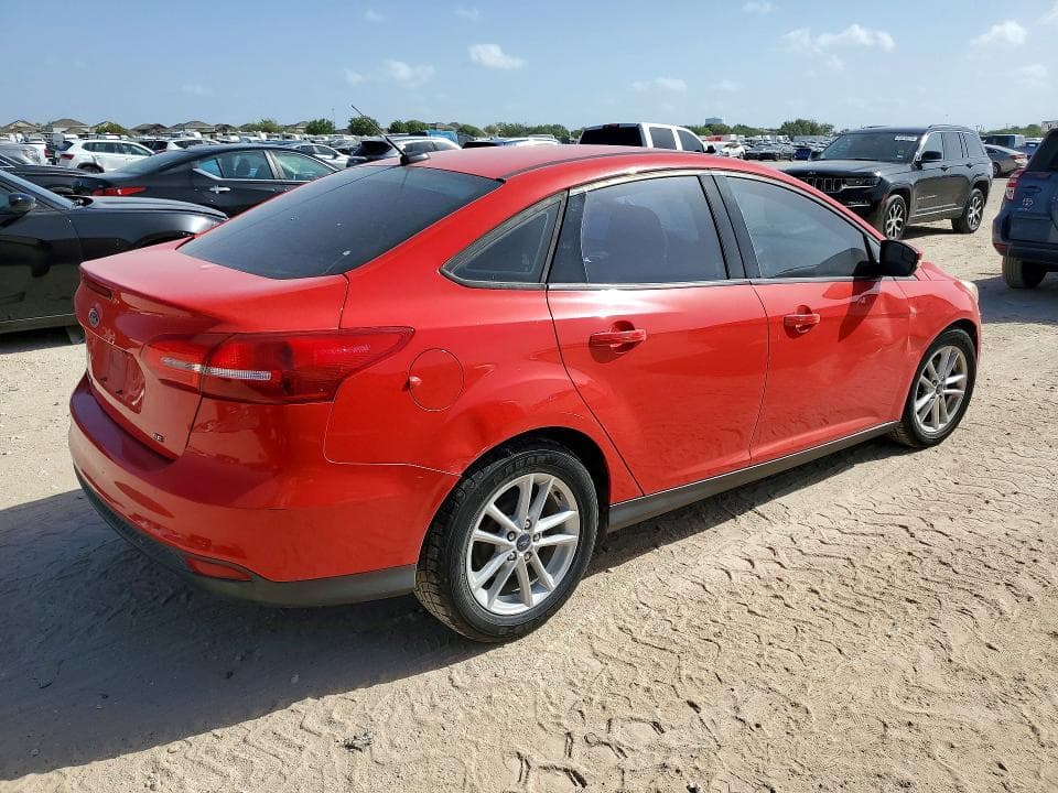 2017 FORD FOCUS SE 3