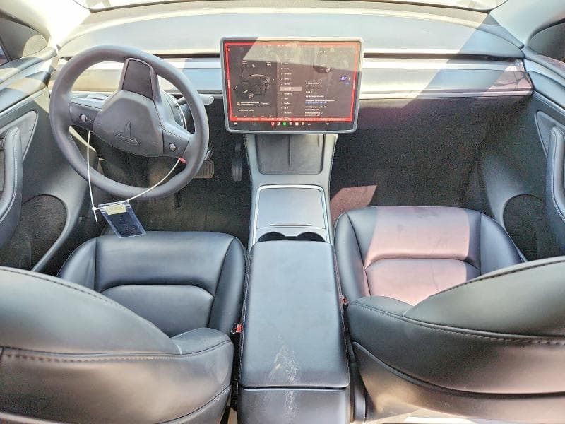 2023 TESLA MODEL Y 8