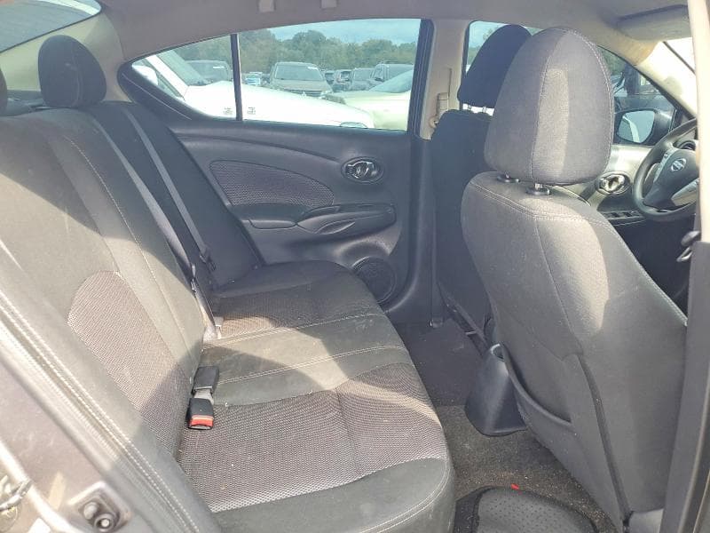2017 NISSAN VERSA 1.6 SV 10