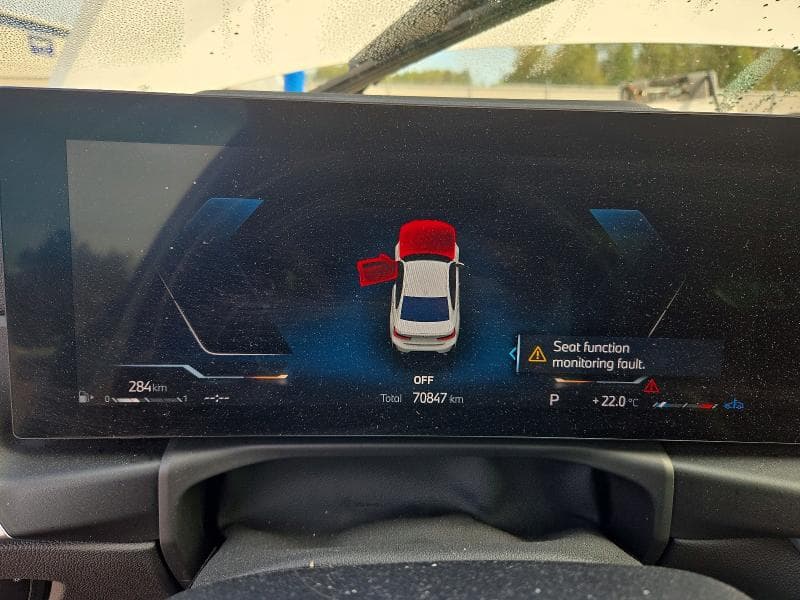 2023 BMW 330XI 9