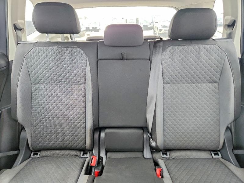 2019 VOLKSWAGEN TIGUAN S 10