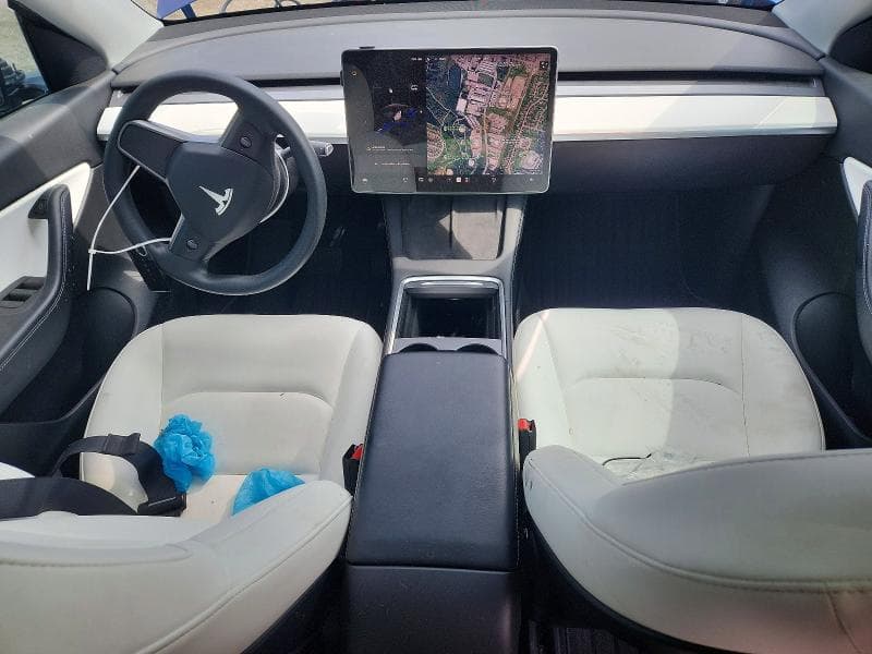 2022 TESLA MODEL Y 8