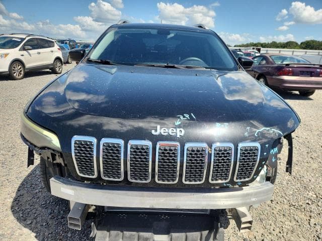 2019 JEEP CHEROKEE LATITUDE 5