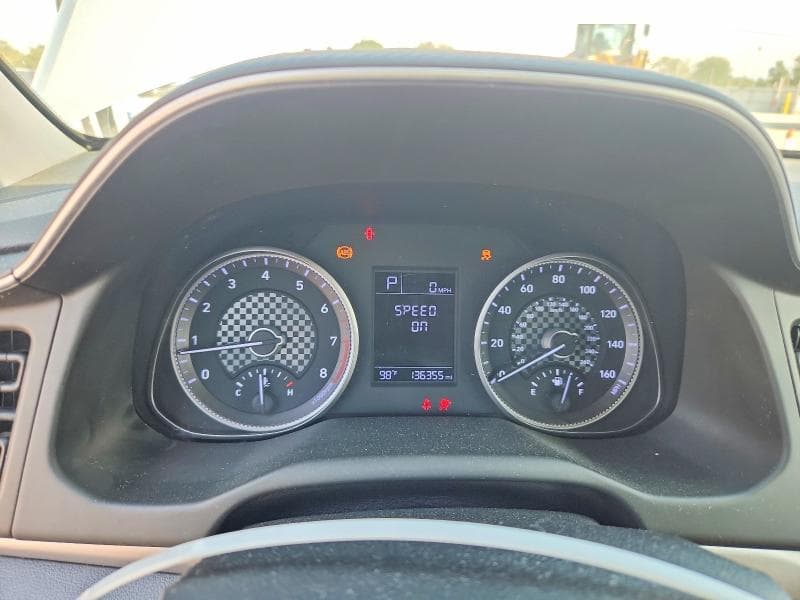 2019 HYUNDAI ELANTRA SE 9