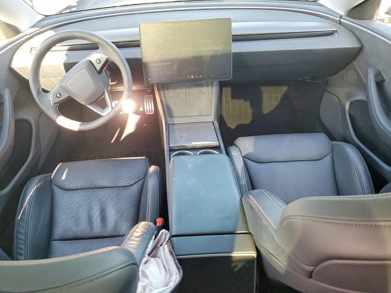 2024 TESLA MODEL 3 8