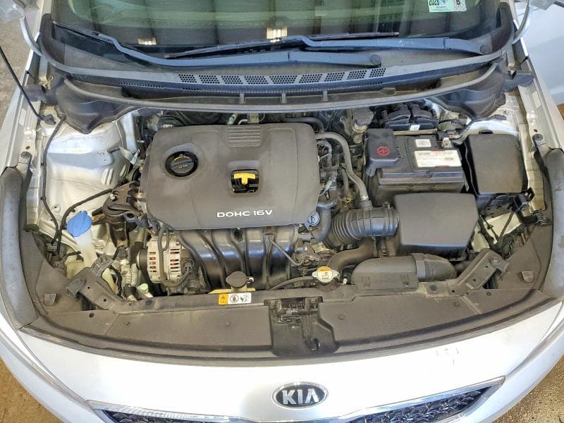2017 KIA FORTE LX 11