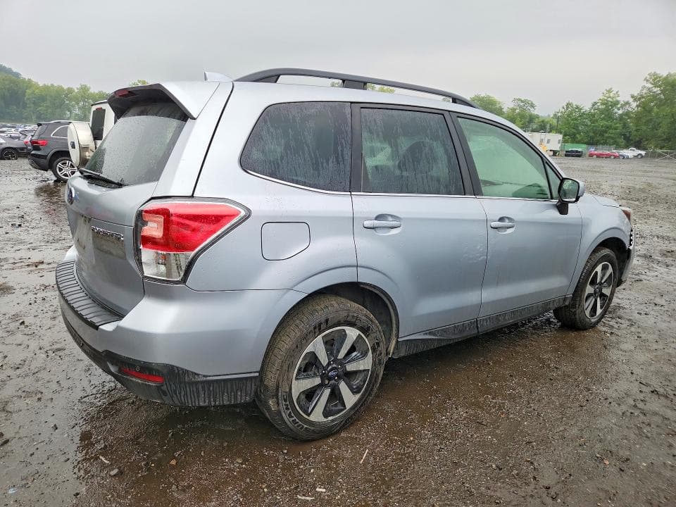2018 SUBARU FORESTER 2.5I LIMITED 3