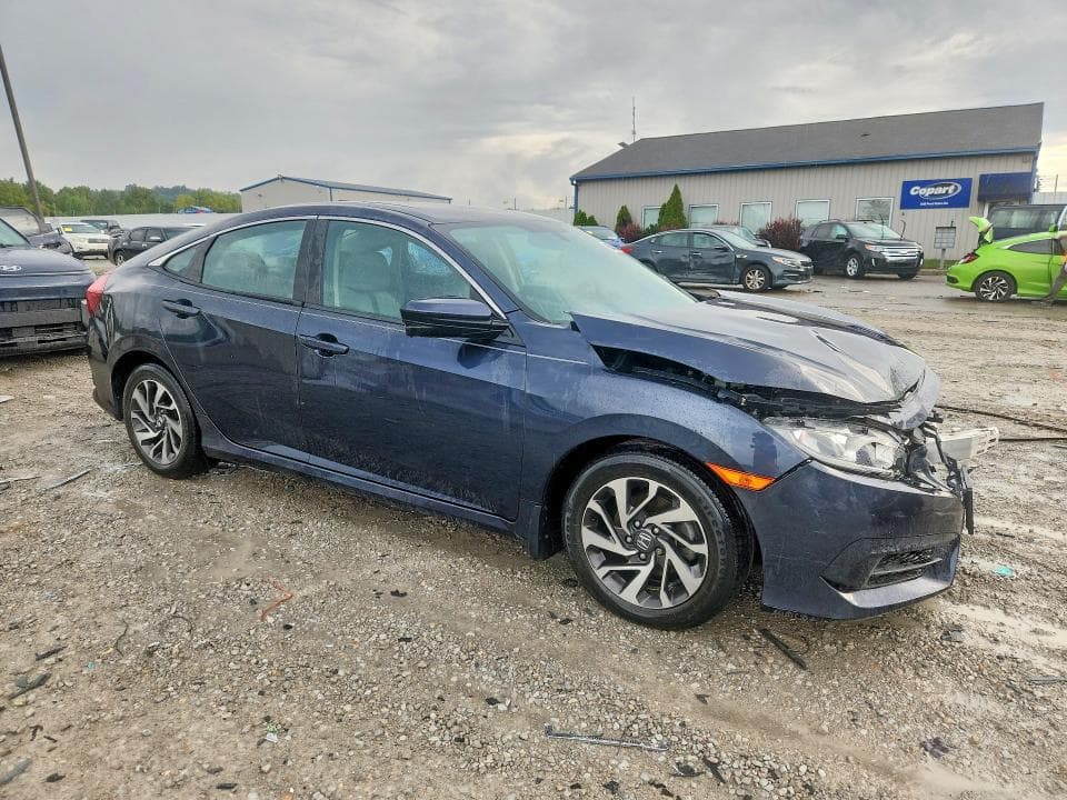 2018 HONDA CIVIC EX 4
