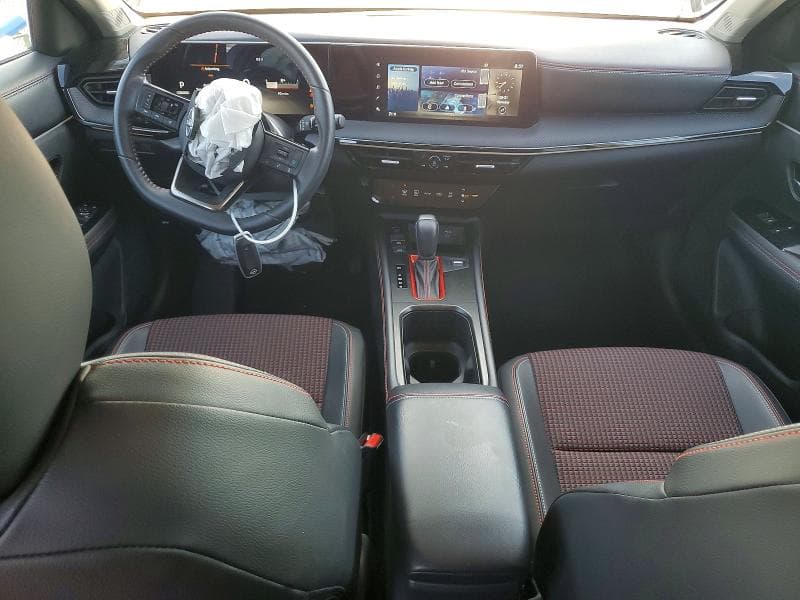 2025 NISSAN KICKS SR 8