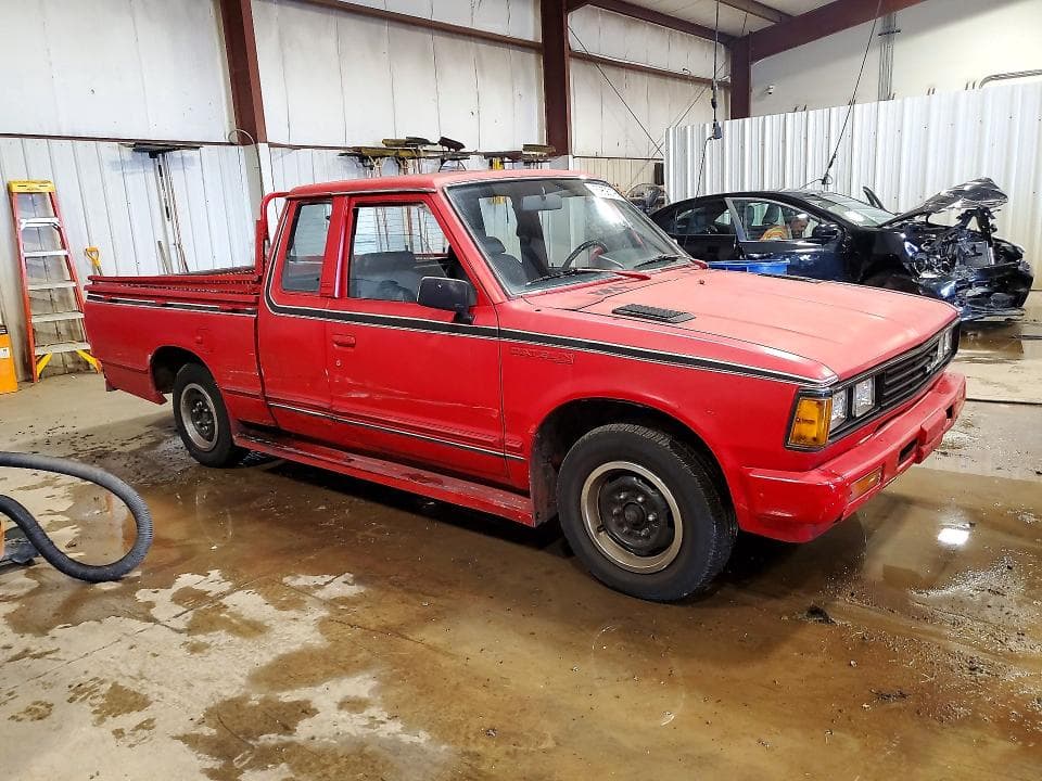 1981 DATSUN 720 KING CAB 4