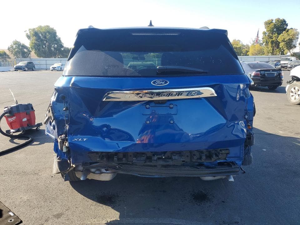 2023 FORD EXPLORER XLT 6