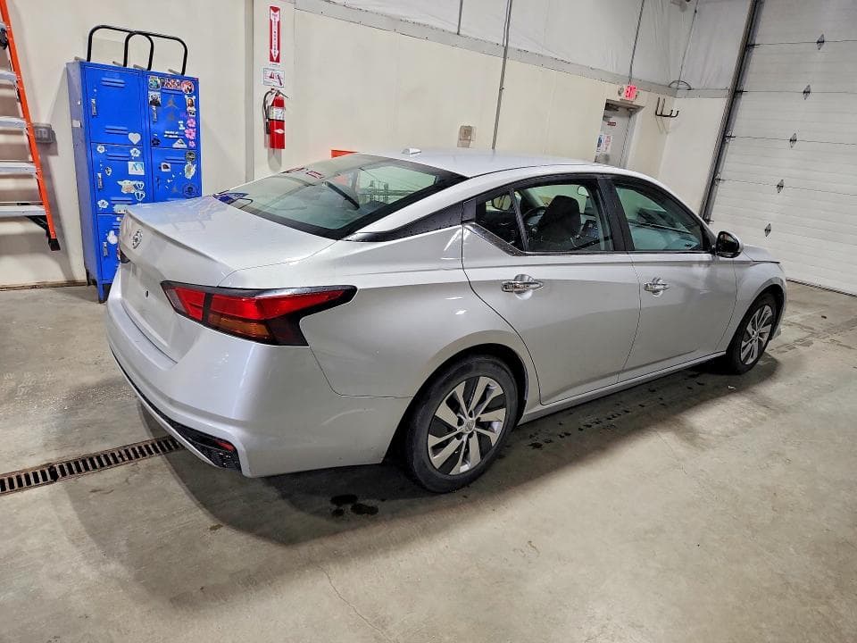 2020 NISSAN ALTIMA S 3