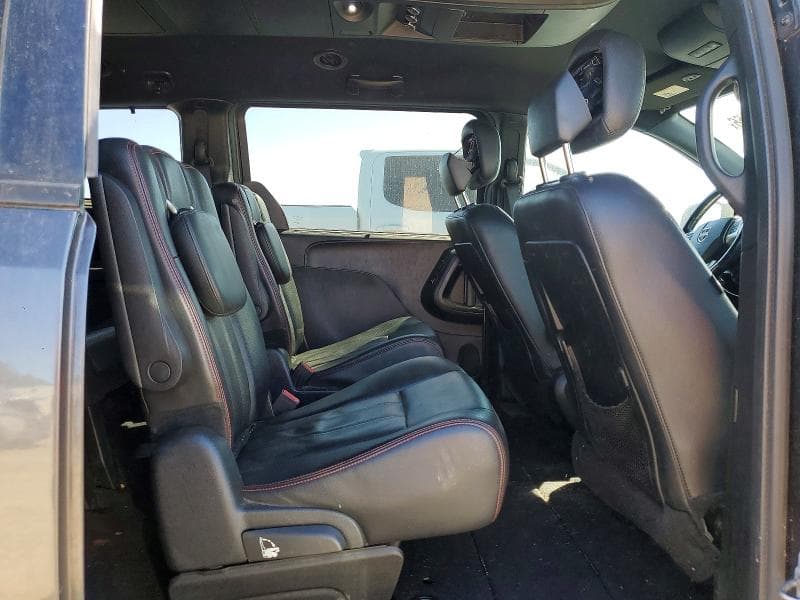 2017 DODGE GRAND CARAVAN GT 11