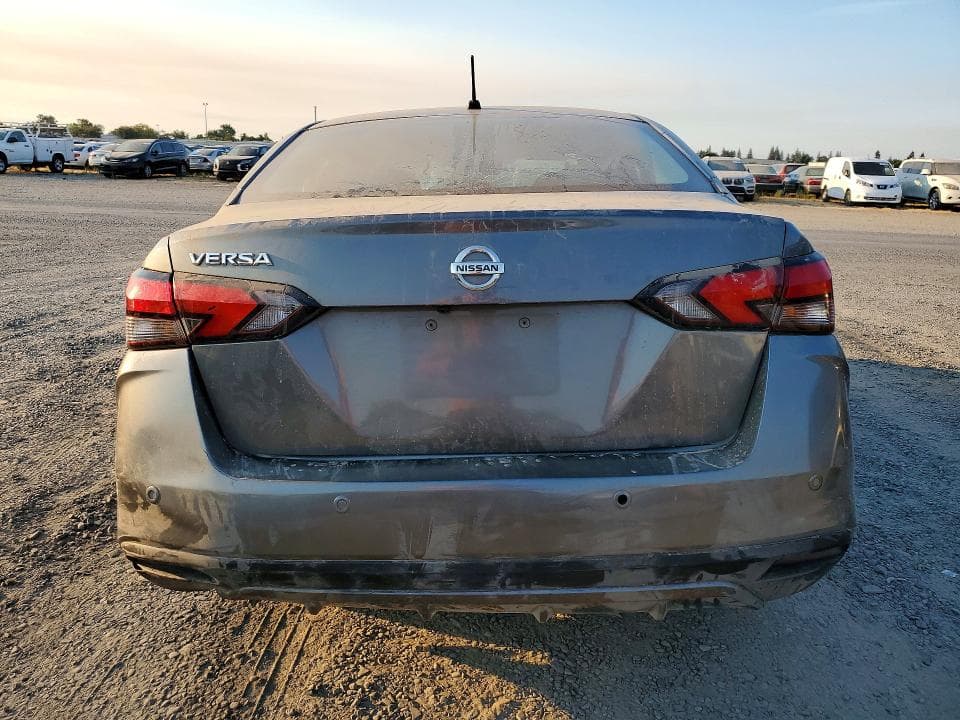 2020 NISSAN VERSA S 6