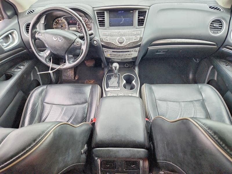 2017 INFINITI QX60 BASE 8