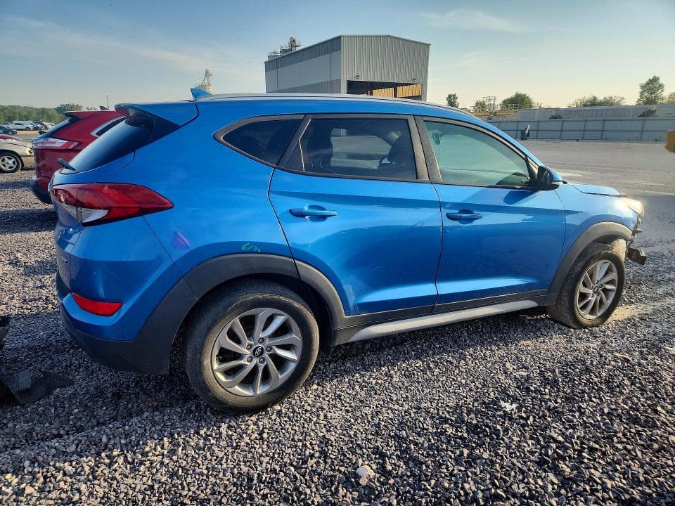 2017 HYUNDAI TUCSON SE PLUS 3