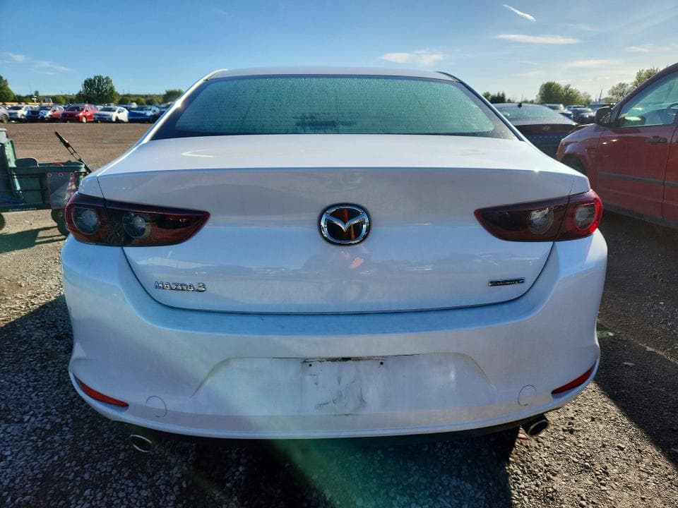 2025 MAZDA 3 PREFERRED 6