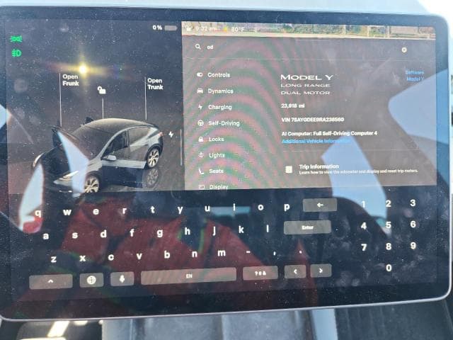 2024 TESLA MODEL Y 9