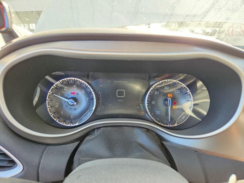 2022 CHRYSLER PACIFICA TOURING L 9