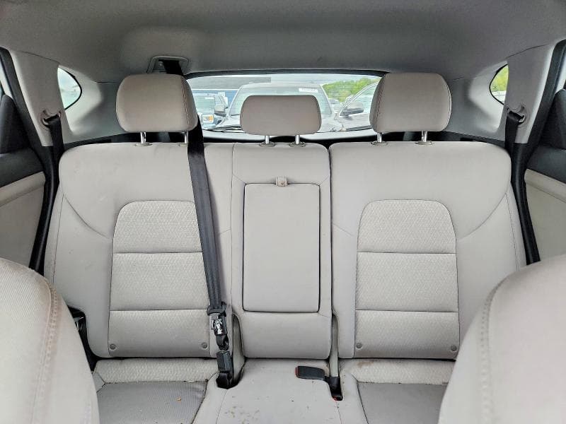 2017 HYUNDAI TUCSON SE 10