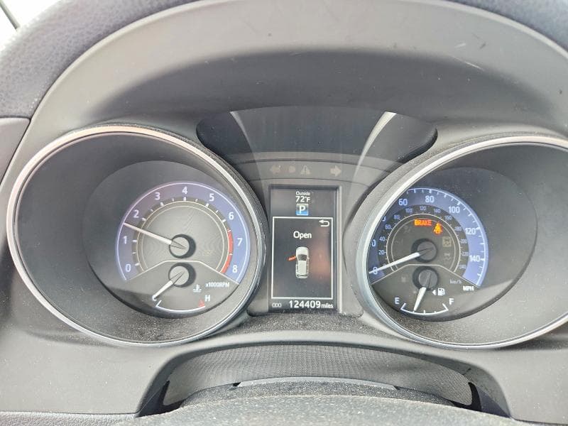 2018 TOYOTA COROLLA IM BASE 9