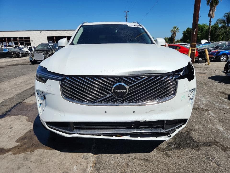 2025 VOLVO XC90 ULTRA 5
