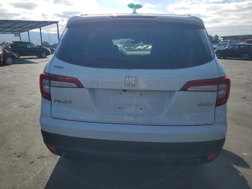 2022 HONDA PILOT SE 6