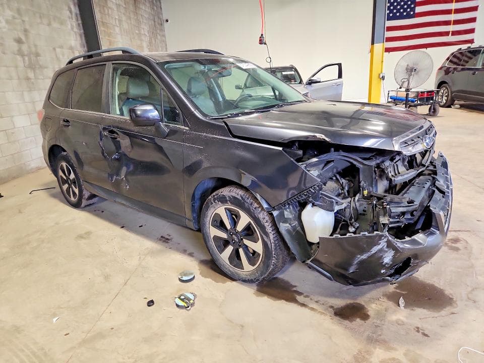 2018 SUBARU FORESTER 2.5I LIMITED 4