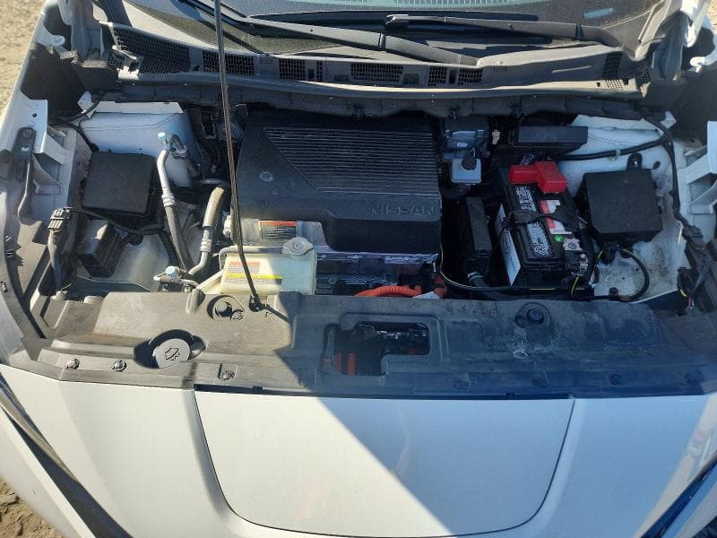 2019 NISSAN LEAF S 11